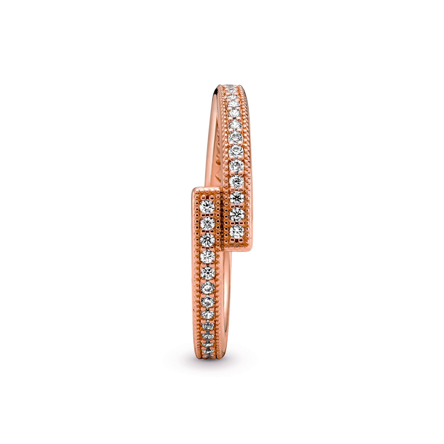 Sparkling Overlapping Ring